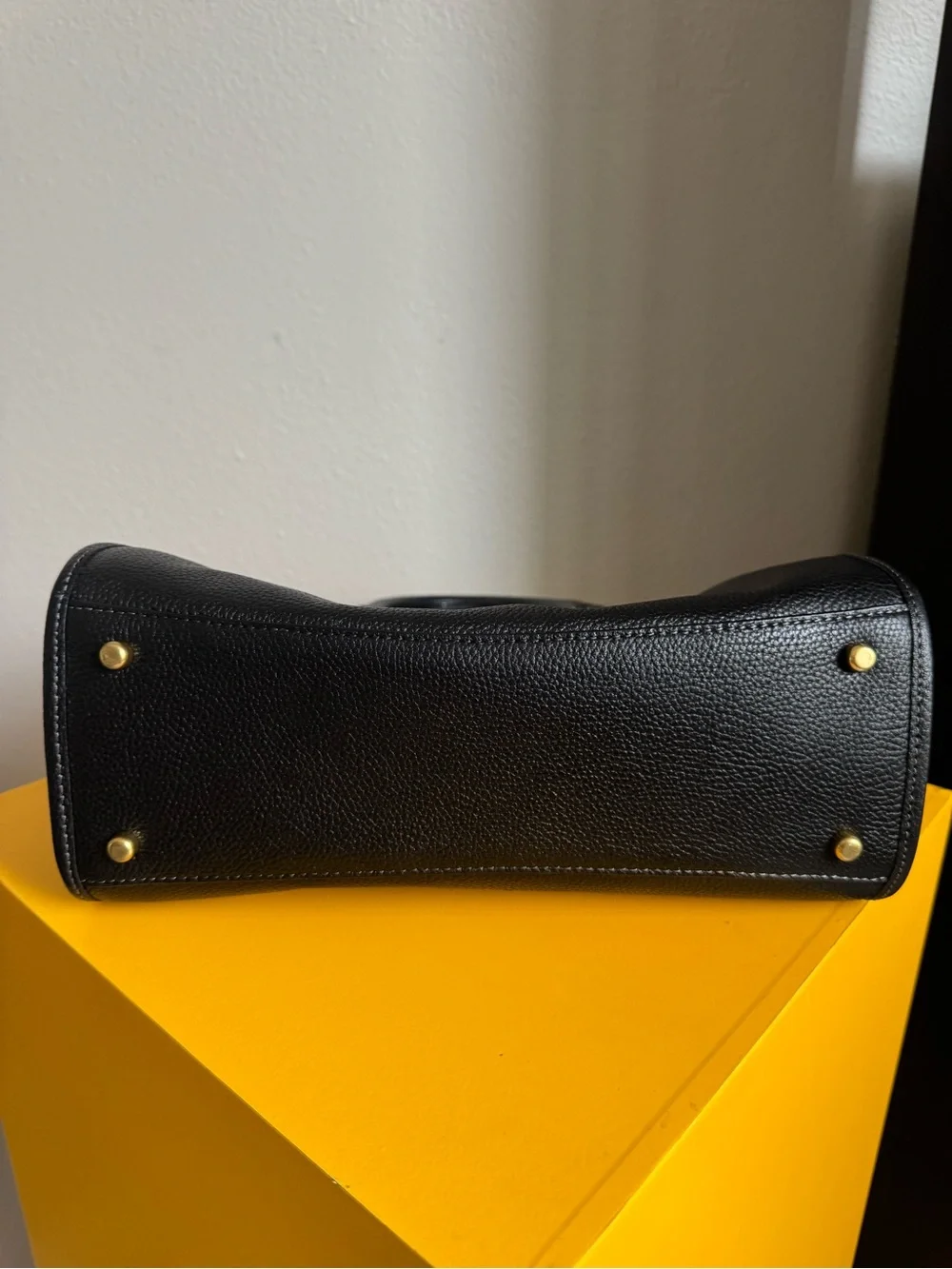 Coach Brooke Carryall 28 Women's in blk pebbled leather